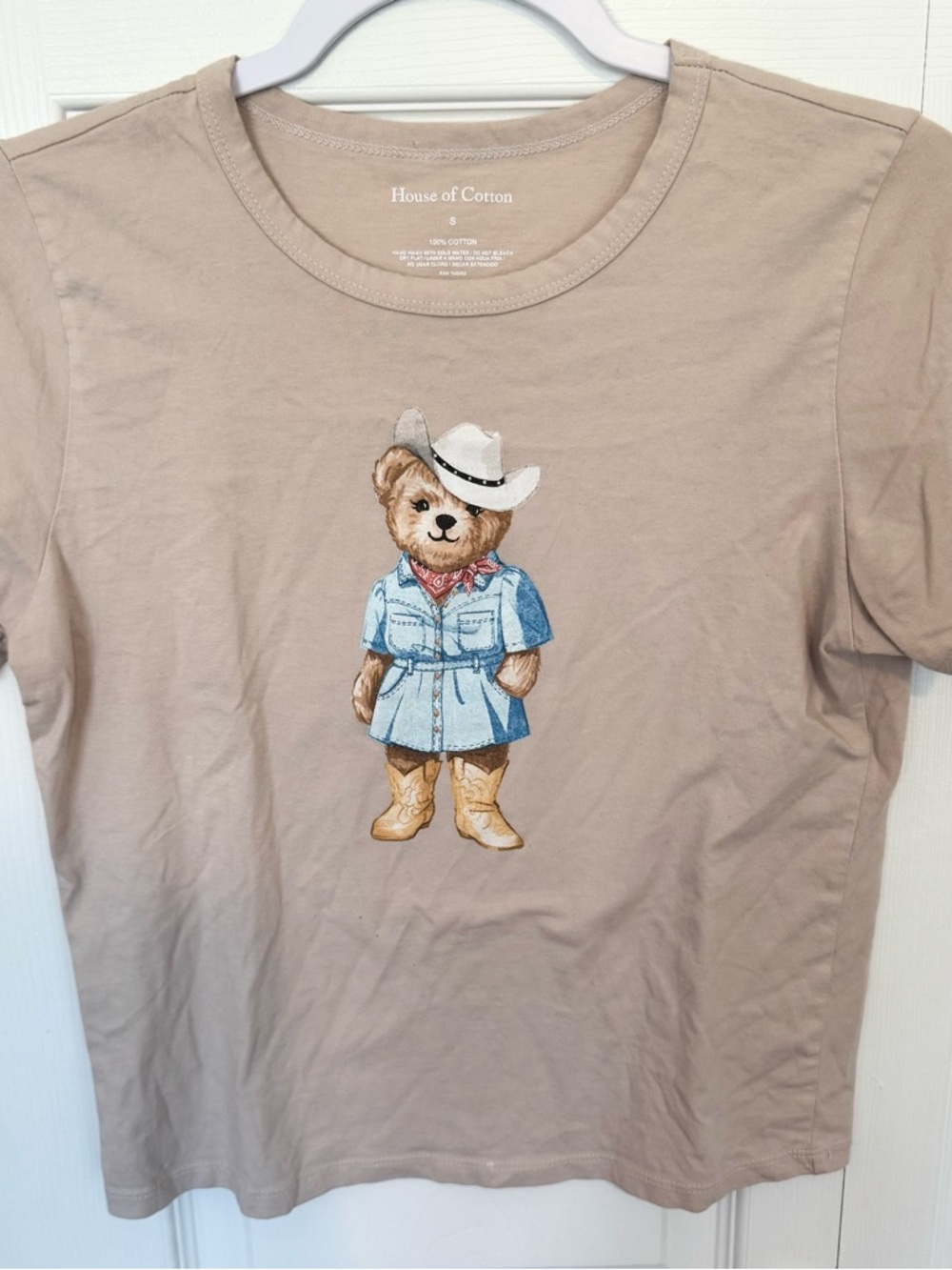 House of Cotton Country Bear Graphic Tee - Small